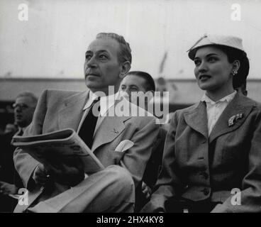 Bruce Woodcock V Lee Savold Fight - George Raft am Ring gesehen. 06. Juni 1950. (Foto von Daily Mail Contract Picture) Stockfoto