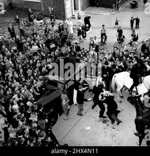 Das hat Ray Cry wirklich gemacht. 29. Oktober 1955. Stockfoto