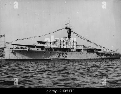 The Frigate H.M.S. 'Elster' - Leutnant-Commander H.R.H. der Herzog von Edinburgh ist Kommandant der 'Elster'. 01. Januar 1950. (Foto von amera Press). Stockfoto