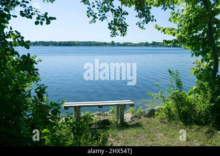 LEERE BANK LITTLE LAKE MUSKEEGO WISCONSIN USA Stockfoto