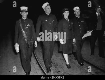 Transport - Straßenbahn/Bus Streikt - Frühe Streiks. 03. September 1945. (Foto von C. Mail). Stockfoto