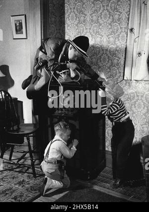 Spielende Kinder. 24. November 1950. Stockfoto