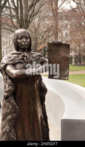 Stimmen aus dem Garten: Das Virginia Women's Monument in Richmond VA Stockfoto