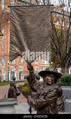 Stimmen aus dem Garten: Das Virginia Women's Monument in Richmond VA Stockfoto