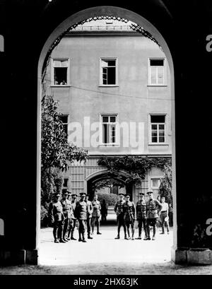 Die Endzeit der britischen Armee am Rhein: Das Hauptquartier der Militärpolizei der Rheinarmee, das sich in einem Palast in Wiesbaden befindet, der früher dem ehemaligen Kaiser gehörte. 22. August 1929. Stockfoto