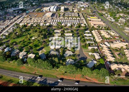 Luftaufnahme der Bergbaudienststadt Moranbah Queensland Australien Stockfoto