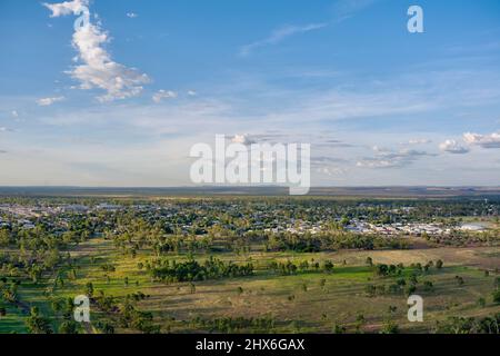 Luftaufnahme der Bergbaudienststadt Moranbah Queensland Australien Stockfoto