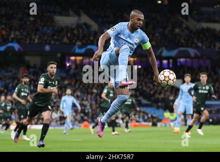 Manchester, Großbritannien. 09/03/2022, Fernandunhin von Manchester City während des Fußballspiels Manchester City gegen Sporting Lissabon, UEFA Champions League, Runde 16, Etappe 2 von 2, Etihad Stadium, Manchester, Großbritannien. 9.. März 2022. Kredit: Michael Zemanek/Alamy Live Nachrichten Stockfoto