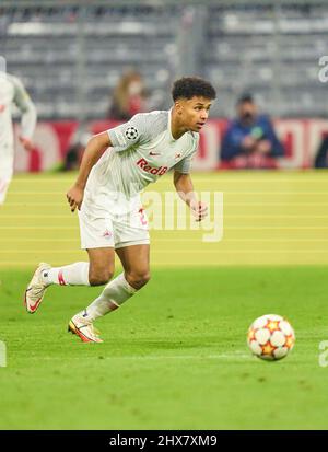Karim ADEYEMI, FC Salzburg Nr. 27 im Spiel FC BAYERN MÜNCHEN - FC Red Bull SALZBURG 7-1 der Fußball UEFA Champions League, Runde von 16 in der Saison 2021/2022 in München, 8. März 2022. Achtelfinale, FCB, Red Bull, © Peter Schatz / Alamy Live News Stockfoto