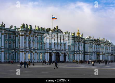 Winterpalast, heute Eremitage) in St. Petersburg, Russland Stockfoto