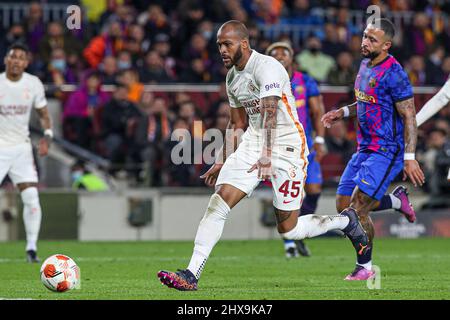 Barcelona, Spanien. 10. März 2022. BARCELONA, SPANIEN - 10. MÄRZ: Marcao von Galatasaray während des UEFA Europa League Spiels zwischen dem FC Barcelona und Galatasaray im Camp Nou am 10. März 2022 in Barcelona, Spanien (Foto von Dax Images/Orange Picics) Credit: Orange Pics BV/Alamy Live News Stockfoto