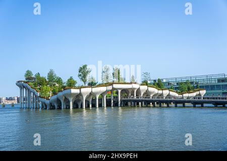 Little Island @Pier 55, New York City, New York, USA Stockfoto