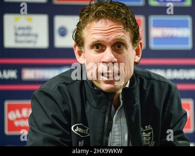 Leeds, Großbritannien. 10. März 2022. Leeds, England - 10.. März 2022 - Hull FC Cheftrainer Brett Hodgson spricht nach dem Rugby League Betfred Super League Round 5 mit den Medien Leeds Rhinos vs Hull FC im Headingley Stadium, Leeds, Großbritannien Dean Williams Credit: Dean Williams/Alamy Live News Stockfoto