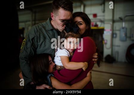 Die militärische Familie vereint sich in Miramar in San Diego Stockfoto