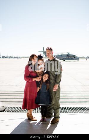 Die militärische Familie vereint sich in Miramar in San Diego Stockfoto