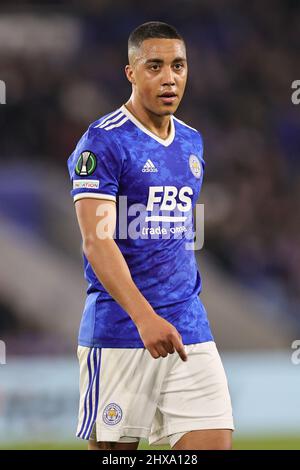 LEICESTER, GROSSBRITANNIEN. 10.. MÄRZ: Youri Tielemans aus Leicester City während der UEFA Europa Conference League Runde des ersten Beinkampfs 16 zwischen Leicester City und Rennes im King Power Stadium, Leicester am Donnerstag, den 10.. März 2022. (Quelle: James Holyoak, | MB Medien) Stockfoto