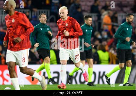 Barcelona, Spanien. 10. März 2022. Victor Nelsson von Galatasaray, WÄHREND des UEFA Europa League-Spiels zwischen dem FC Barcelona und dem Galatasaray ASAT Camp Nou in Barcelona, Spanien. Bild: DAX Images/Alamy Live News Stockfoto