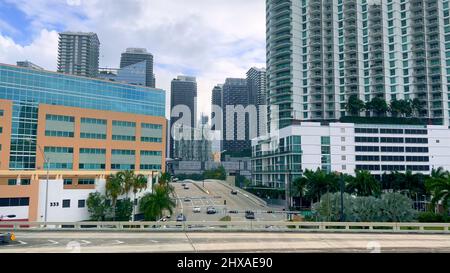 Miami Downtown im Brickell-Viertel - MIAMI, USA - 20. FEBRUAR 2022 Stockfoto