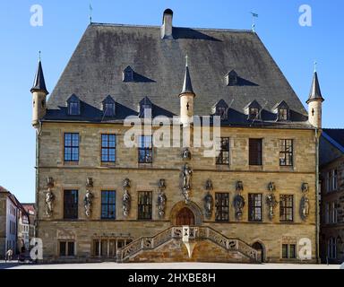 Osnabrück, Deutschland - März 8 2022 das historische Rathaus wird in den Jahren 1487 bis 1512 erbaut. Der Stil ist spätgotisch. Stockfoto