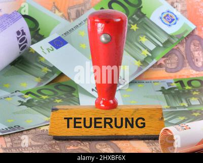 Symbolbild zum Thema Inflation mit einem Stempel Stockfoto