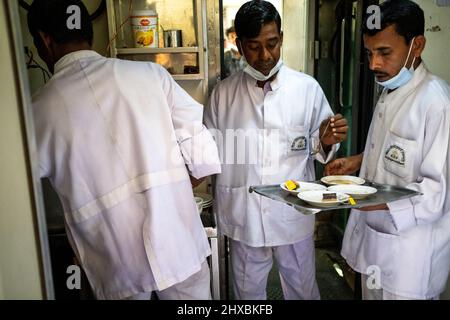 Bangladesch, Khulna, 2021-10-31. Zugfahrt durch Bangladesch Bangladesch. Foto von Martin Bertrand. Bangladesch, Khulna, le 2021-10-31. Reise Stockfoto