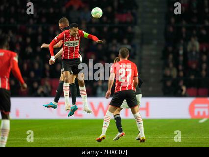 Philips Stadium, Eindhoven, Niederlande. 10. März 2022. Cody Gakpo vom PSV Eindhoven und während der PSV Eindhoven gegen FC KÃ¸benhavn im Philips Stadium, Eindhoven, Niederlande. Kim Price/CSM/Alamy Live News Stockfoto