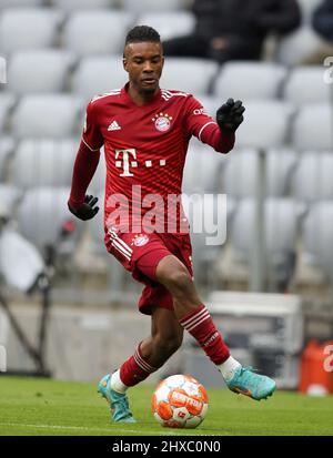 Omar Richards FC Bayern MŸnchen München FC Bayern MŸnchen Bayer Leverkusen 1. Fußball Bundesliga Saison 2021 / 2022 5.3.2022 © diebilderwelt / Alamy Stock Stockfoto