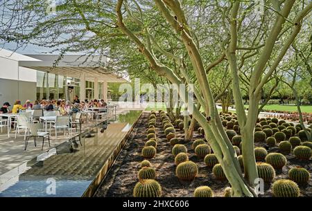 Sunnylands Anwesen. Sunnylands entstand auf der Weltbühne, als das historische Anwesen 1966 fertiggestellt wurde. Seitdem hat sie acht US-Präsidenten begrüßt Stockfoto