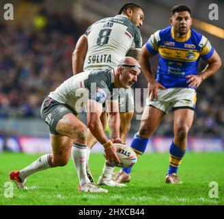 Leeds, England - 10.. März 2022 - Danny Houghton (9) von Hull FC in Aktion während der Rugby League Betfred Super League Runde 5 Leeds Rhinos gegen Hull FC im Headingley Stadium, Leeds, UK Dean Williams Stockfoto