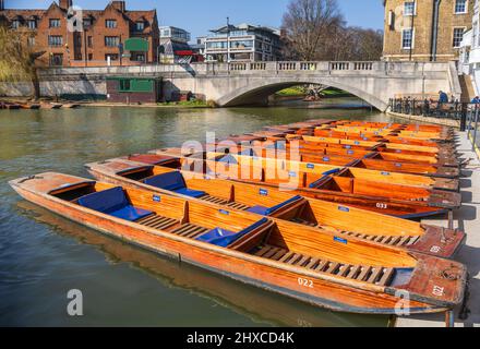 Silver Street Bridge Punting Station in Cambridge Stockfoto