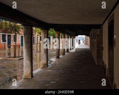 Auf dem Rio Terà ai Saloni, Venedig Stockfoto