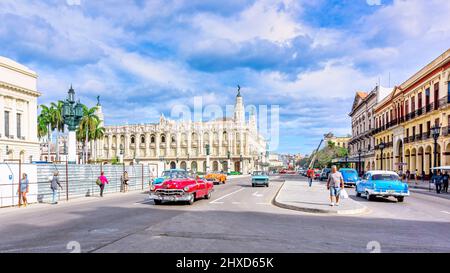 Stadtbild und Nationaltheater Alicia Alonso, Havanna, Kuba Stockfoto