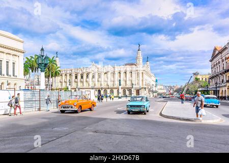 Stadtbild und Nationaltheater Alicia Alonso, Havanna, Kuba Stockfoto