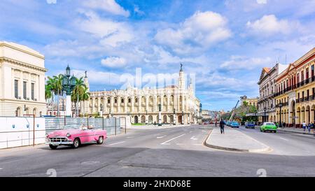 Stadtbild und Nationaltheater Alicia Alonso, Havanna, Kuba Stockfoto