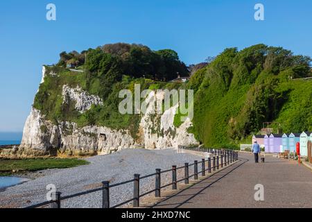 England, Kent, St.Margarets Bay, Beach und Beach Huts Stockfoto