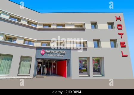 Vorderseite des Hotels Best Western Plus Amedia Art Salzburg, Salzburg Parsch, Österreich Stockfoto