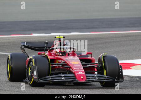 Bahrain International Circuit, Sakhir, Bahrain am 11. März 2022 Carlos Sainz 55 (SPA), Scuderia Ferrari F1-75 während des Tages 2 FORMEL 1 ARAMCO-VORSAISON-TESTS 2022 Phil Duncan Credit: Every Second Media/Alamy Live News Stockfoto