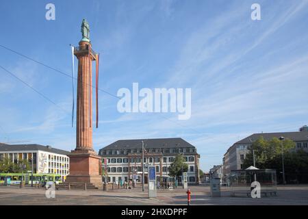 Luisenplatz mit Ludwigsdenkmal in Darmstadt, Hessen, Deutschland Stockfoto