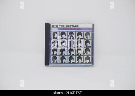 The Beatles - A Hard Day’s Night Album Cover in Jewel Case auf weißem Hintergrund Stockfoto