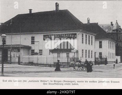 Das alte Theater ( die „nationale Bühne „) in Bergen ( Norwegen), morin die meisten Ibsenschen Dramen ihre Uraussehrung gelebt haben. / Das alte Theater (die "nationale Bühne") in Bergen (Norwegen), wo die meisten Ibsens Dramen zum ersten Mal aufgeführt wurden. Stockfoto