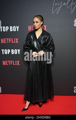 LONDON, ENGLAND - 11. MÄRZ: Adwoa Aboah nimmt an der Weltpremiere „Top Boy 2“ im Hackney Picturehaus am 11. März 2022 in London, England, Teil. Kredit: Picture Capital/Alamy Live Nachrichten Stockfoto