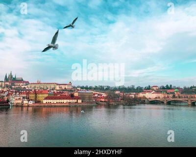 Prag, Tschechien - 27. Dezember 2021: Panoramablick auf Prag. Stadtbild von Prag Stockfoto