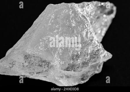 Kalium-Alaun-Steine, oder Kali-Alaun, genannt Amelstein, ist das doppelte Sulfat von Aluminium und Kalium, das weit verbreitet ist, um Schwitzen zu reduzieren Stockfoto