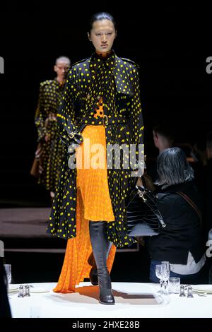 BURBERRY Herbst/Winter 2022-23 Start- und Landebahn - London, Großbritannien. 11/03/2022 Stockfoto