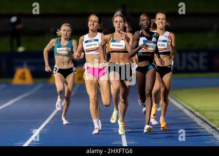 Sydney, Australien. 12. März 2022. Event 32 Women 800 Meter Open im 2022 Chemist Warehouse Sydney Track Classic im Sydney Olympic Park Athletics Center am 12. März 2022 in Sydney, Australien. Kredit: Izhar Ahmed Khan/Alamy Live Nachrichten/Alamy Live Nachrichten Stockfoto