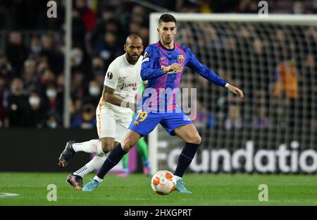 Barcelona, Spanien, 10. März 2022. Ferran Torres (19) vom FC Barcelona während des Europa League-Spiels zwischen dem FC Barcelona und Galatasaray SK im Camp Nou Stockfoto