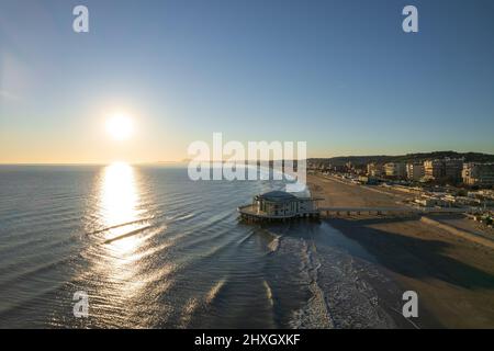 Blick auf die italienische Küste in der Stadt Senigallia Stockfoto