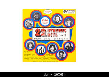 22 dynamische Hits Compilation Vinyl LP Plattencover mit 1970s Künstlern wie Sweet T-Rex Stockfoto