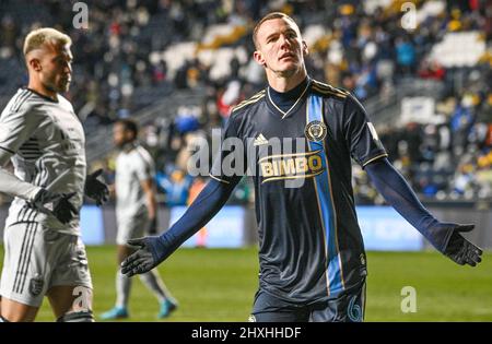 Chester, Pennsylvania, USA. 12. März 2022. Am 12. März 2022 feiert Daniel GAZDAG (6), Spieler der PA in Chester, Philadelphia Union, nach einem Tor gegen die Erdbeben in San Jose während des Spiels im Subaru Park (Bild: © Ricky Fitchett/ZUMA Press Wire) Stockfoto