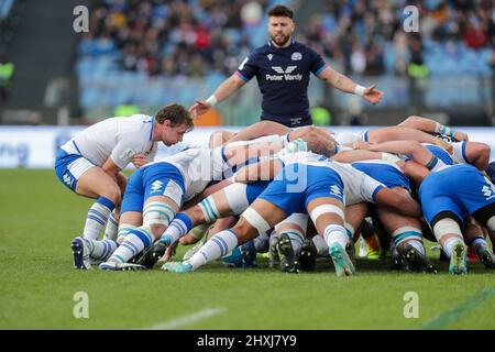 Olimpico-Stadion, Rom, Italien, 12. März 2022, scrum Italien während des Spiels Italien gegen Schottland - Rugby Six Nations Stockfoto